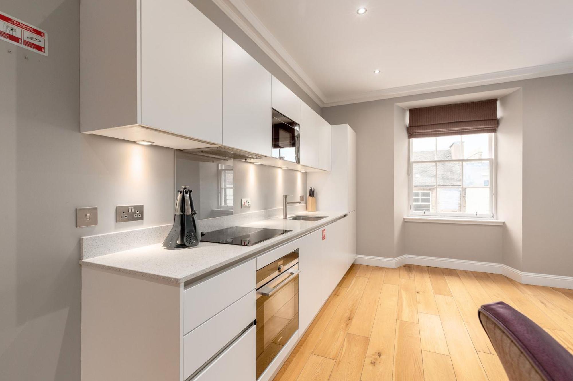 Destiny Scotland - Princes Street Residence Edynburg Zewnętrze zdjęcie